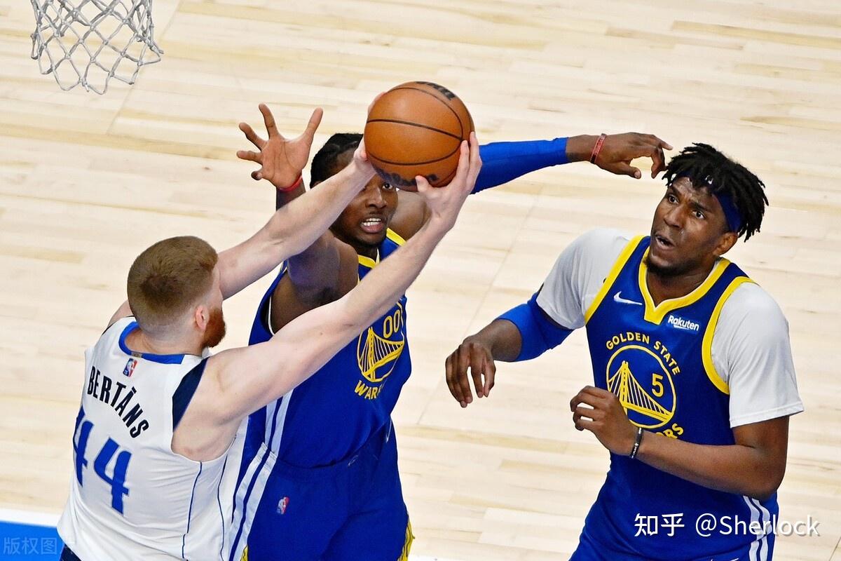 爱游戏-包含出色防守引爆全场！，莎拉波娃意外战胜独行侠比赛高潮迭起的词条